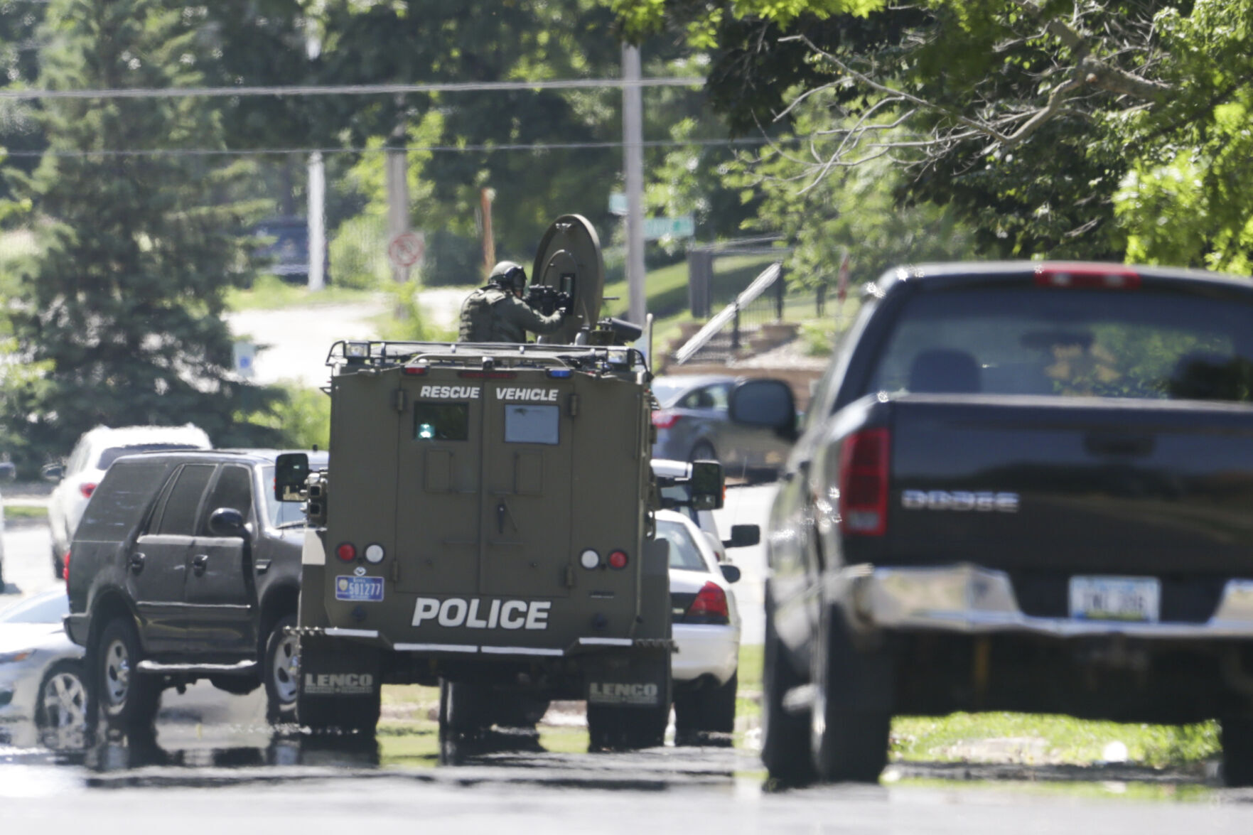 062322-qc-nws-swat-01.jpg